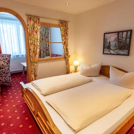 Arnika Garni Oberammergau